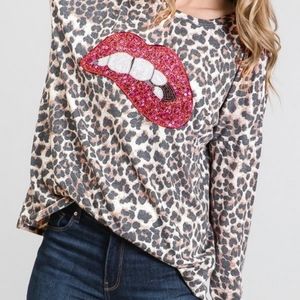 EUC  Heimish sequin leopard print lips top…